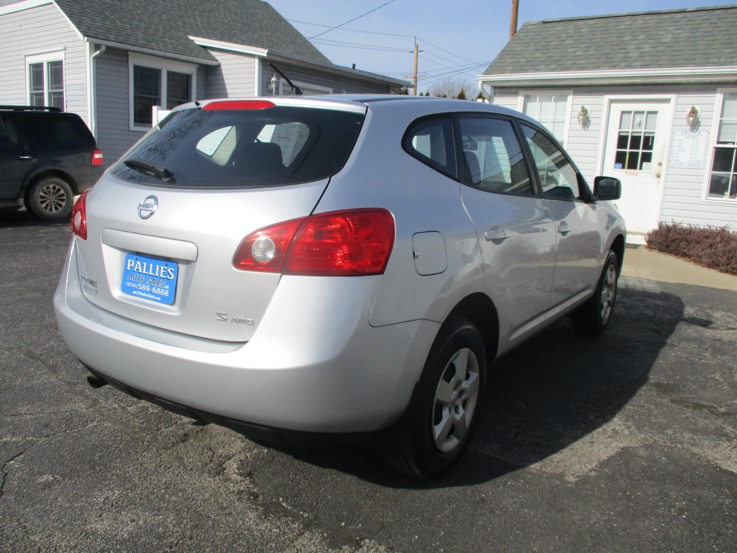 2009 SILVER Nissan Rogue (JN8AS58V49W) with an 2.5L L4 DOHC 16V engine, AUTOMATIC transmission, located at 540a Delsea Drive, Sewell, NJ, 08080, (856) 589-6888, 39.752560, -75.111206 - Photo#8